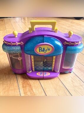 Polly Pocket 1999 Vintage Mattel Fashion Boutique Playset